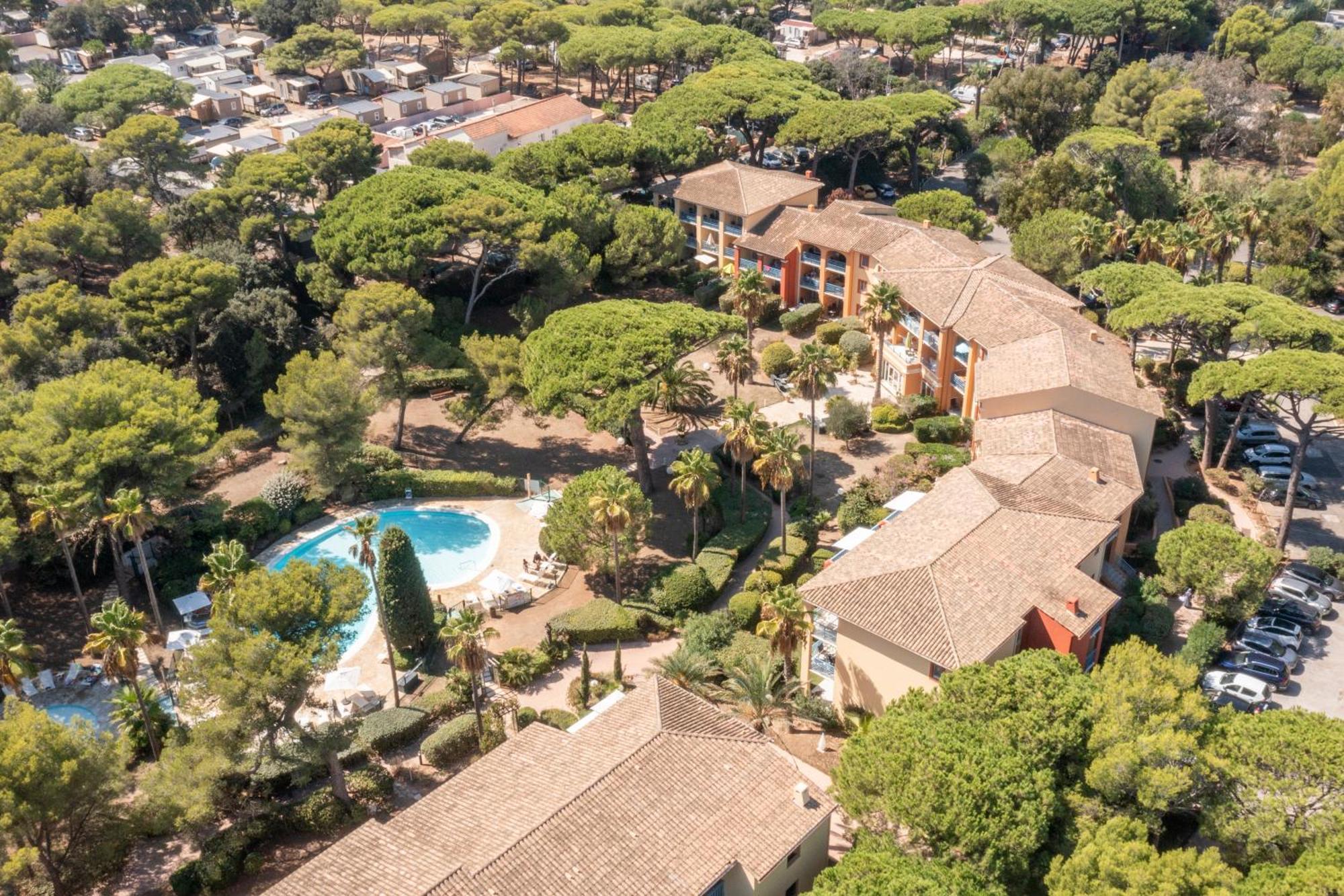 Residence Pierre & Vacances La Pinede Hyères Exterior foto