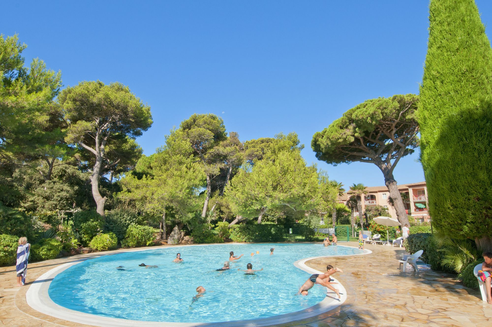 Residence Pierre & Vacances La Pinede Hyères Exterior foto