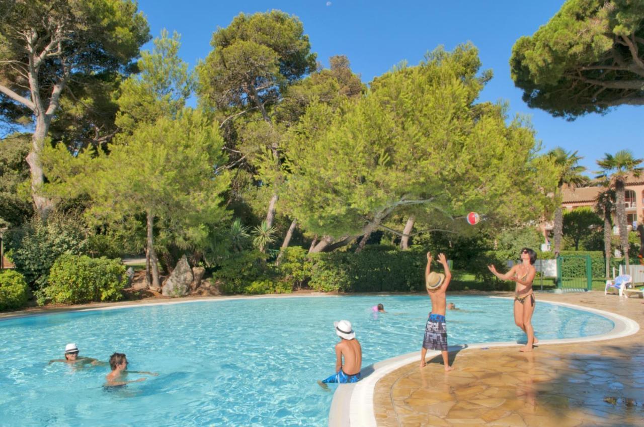 Residence Pierre & Vacances La Pinede Hyères Exterior foto